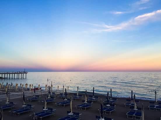 Foto SPIAGGIA LIBERA ATTREZZATA MAINA DE RANSCI